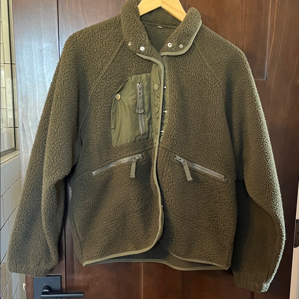 Women’s  Olive Green Fleece Jacket